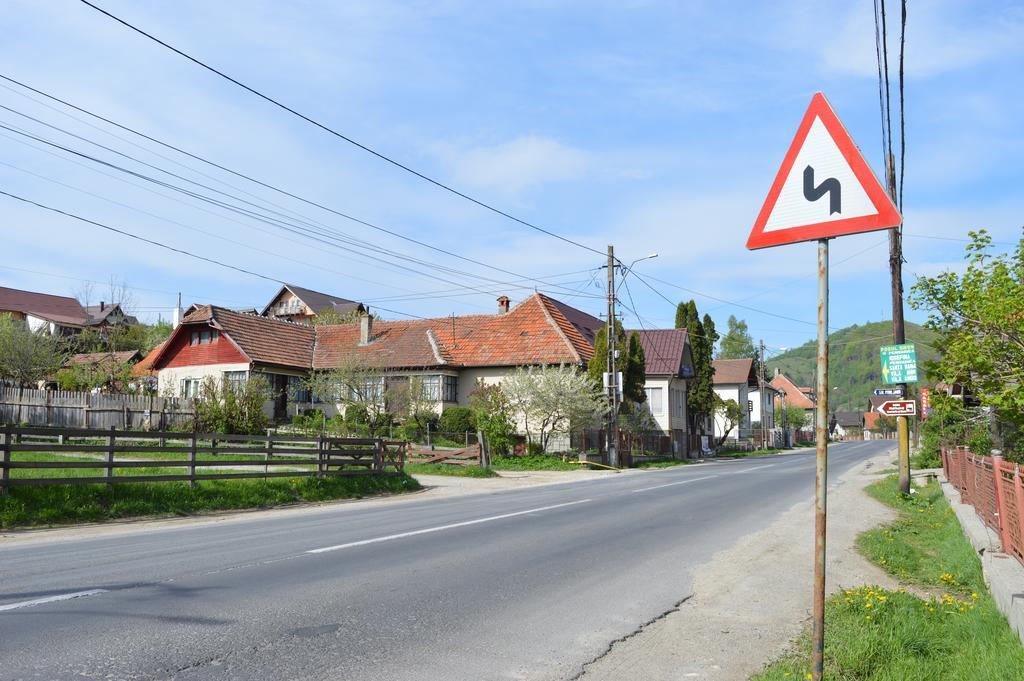Pensiunea Ando Bran  Exterior foto